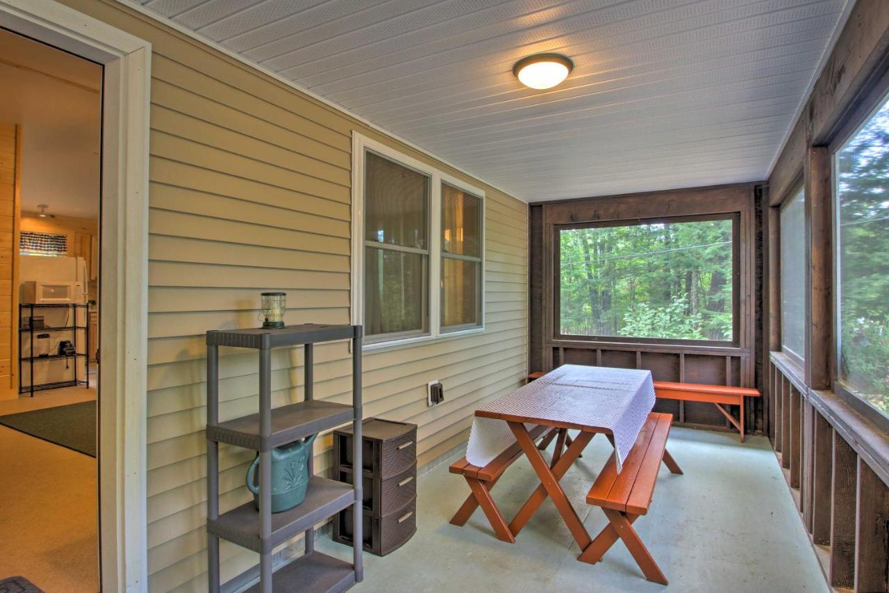 Family Cabin With Beach Access On Panther Pond Raymond Экстерьер фото